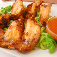 Alitas de pollo fritas
